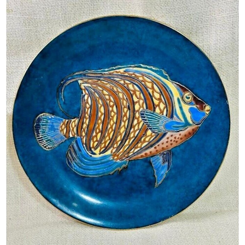 INSPIRATIONS  Jena Hall For Toyo Trading Co. Angel Fish Plate 10"